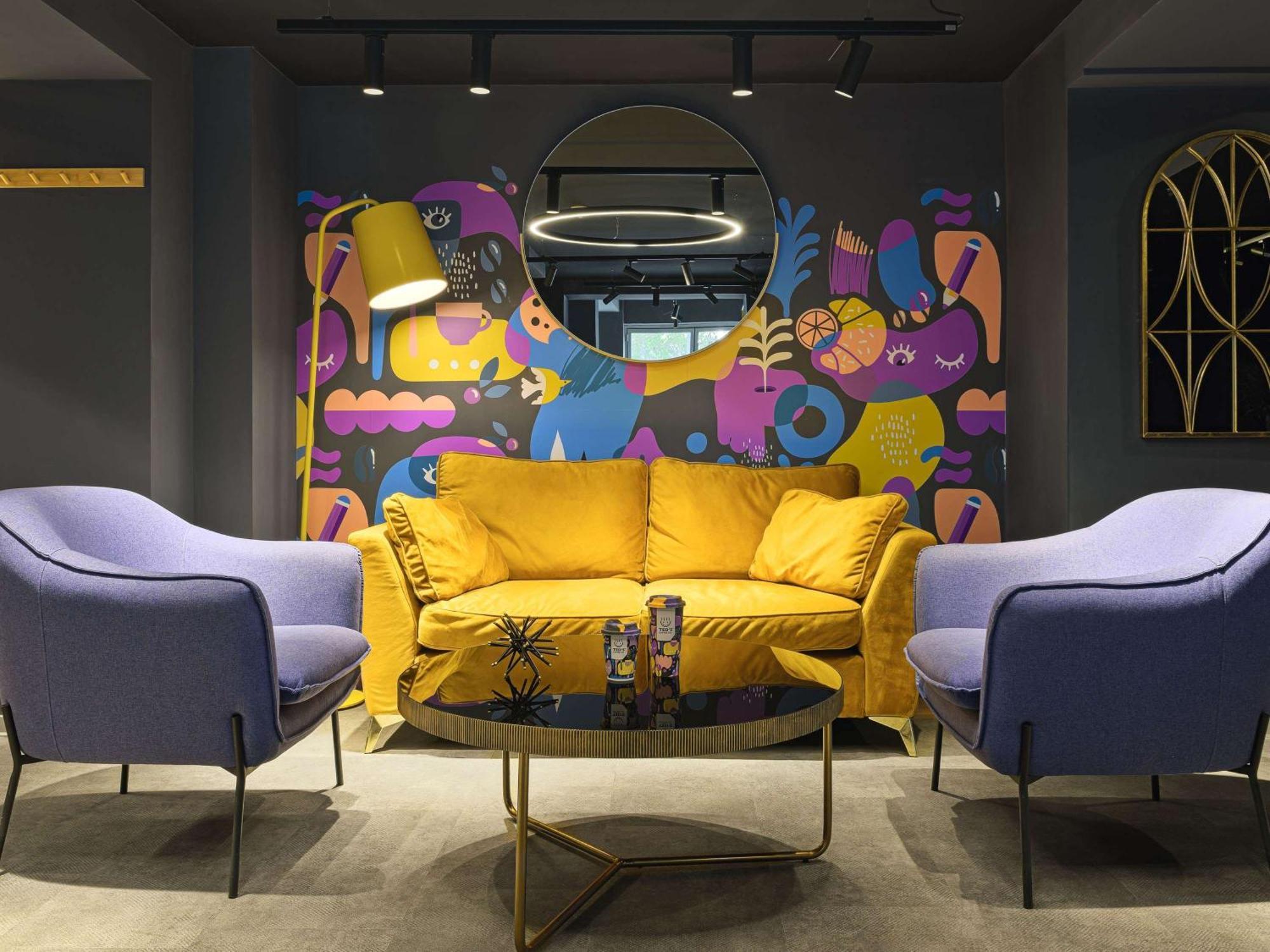 Unirii Square - Handwritten Collection 4* Bucarest